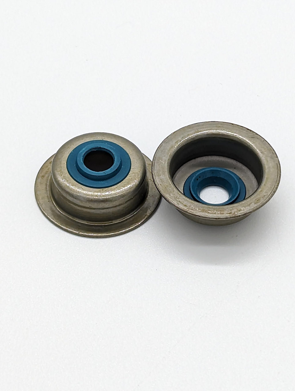 SSI Honda GX120 GX160 GX200 Valve Stem Seals 5.5mm, OEM 12209-ZH8-003, 2pcs